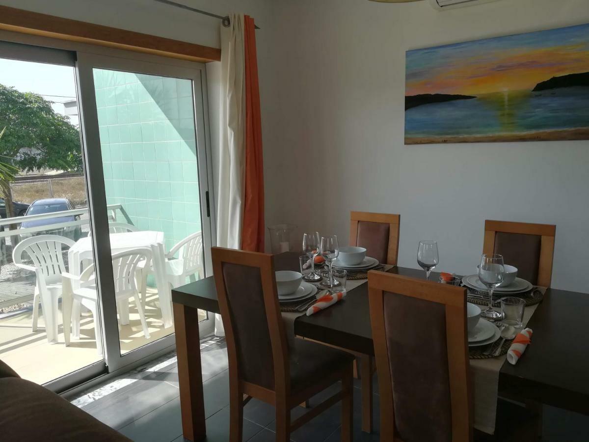 Apartamento Bayside - סאו מרטיניו דו פורטו מראה חיצוני תמונה